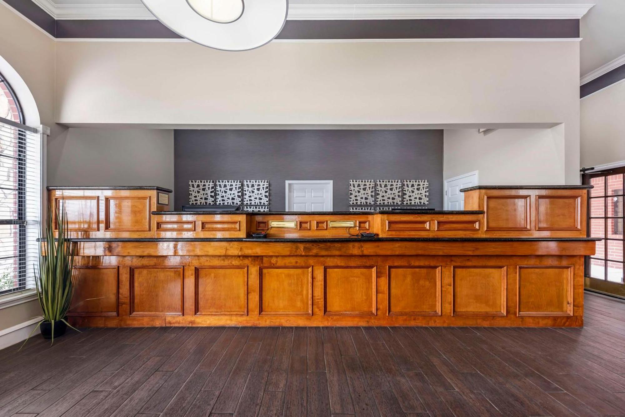 Best Western Inn Of Brenham Eksteriør bilde